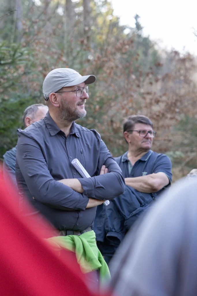 Waldbegehung zeigte praxisnahe Wege 