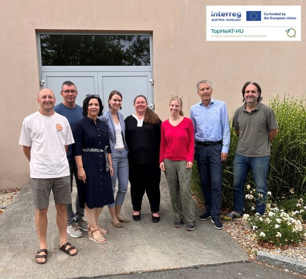 v.l.n.r.: Prof. Dominik Kahr, Bauamtsleiter Franz Thurner, StRin Ute Schmied, Dr. Anna Kovacs-Györi, Dir.in Dr. Regina Halbedl, Heidrun Kögler, Bgm. Johann Winkelmaier, Finanzreferent Ignaz Spiel