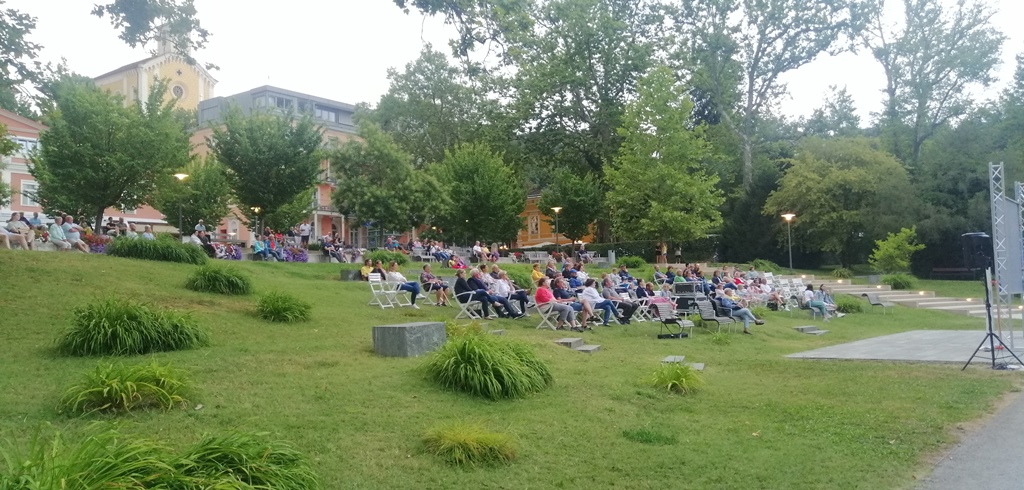 Sommerkino Bad Gleichenberg Wenn Rohstoffe knapp sind