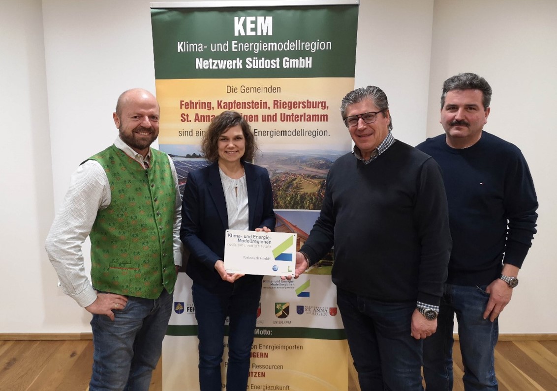Foto v.l.n.r.: Karl Puchas – LEA, Maria Eder – KEM Netzwerk Südost, Bgm. Johannes Christandl, GR Otto Fauster